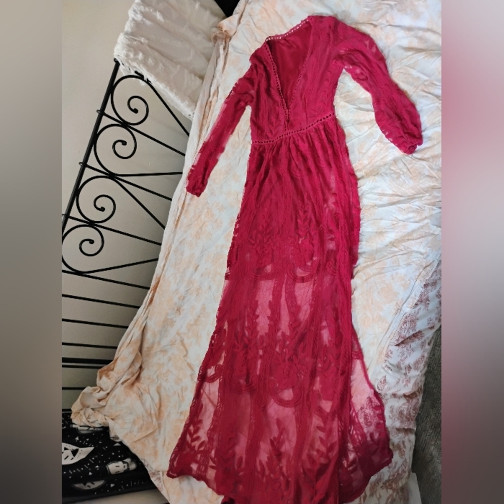 Elegant Red Lace Dress